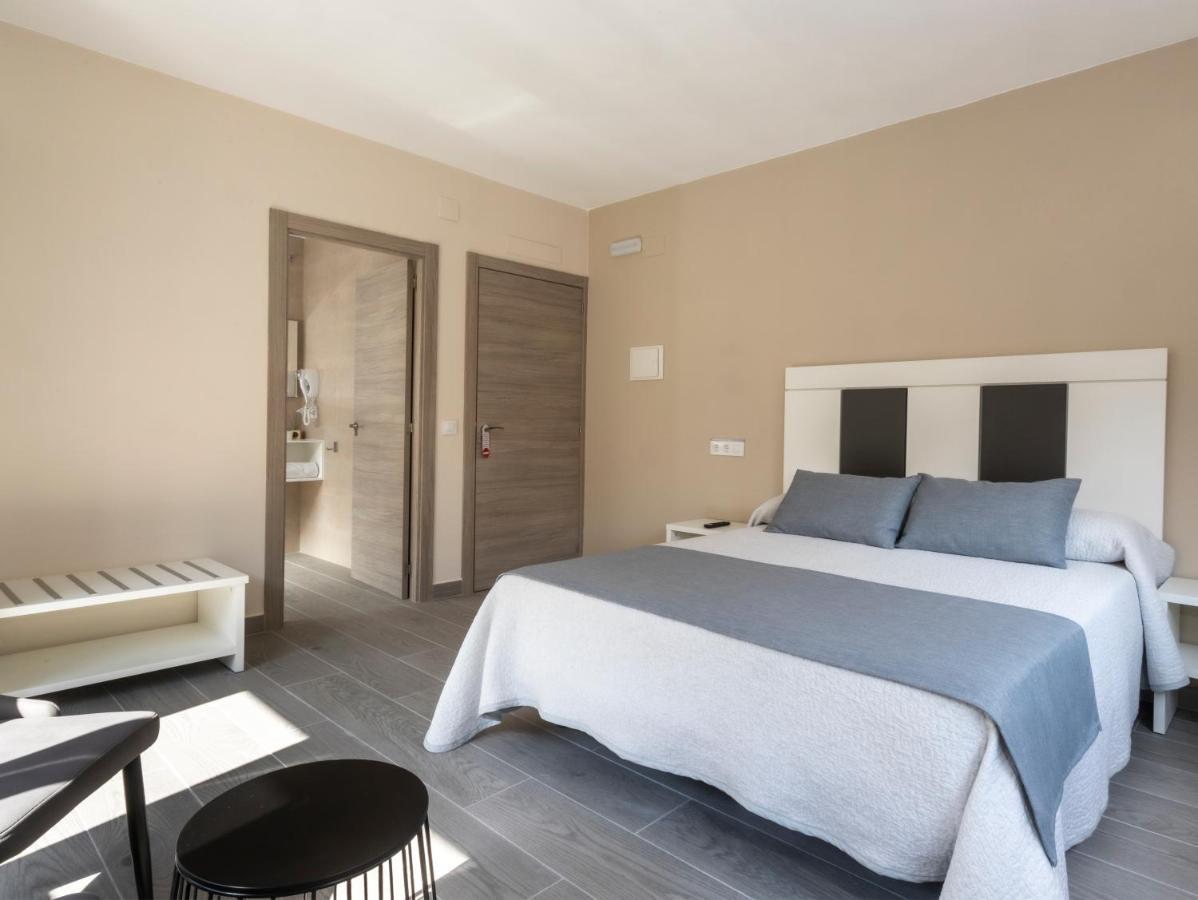 Hotel Querol バルデロブレス エクステリア 写真