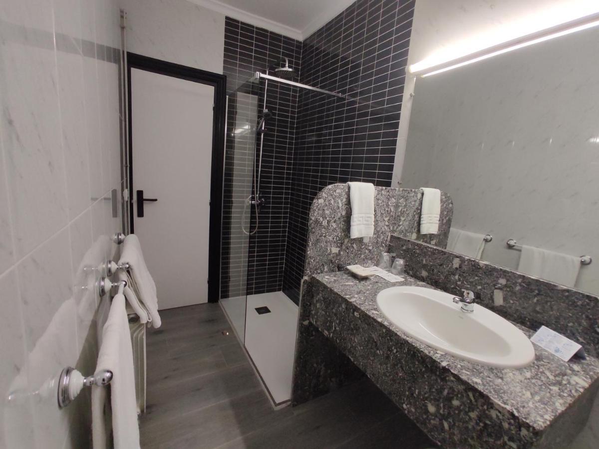 Hotel Querol バルデロブレス エクステリア 写真