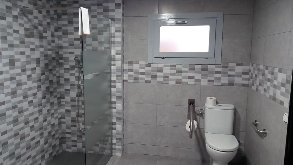 Hotel Querol バルデロブレス エクステリア 写真